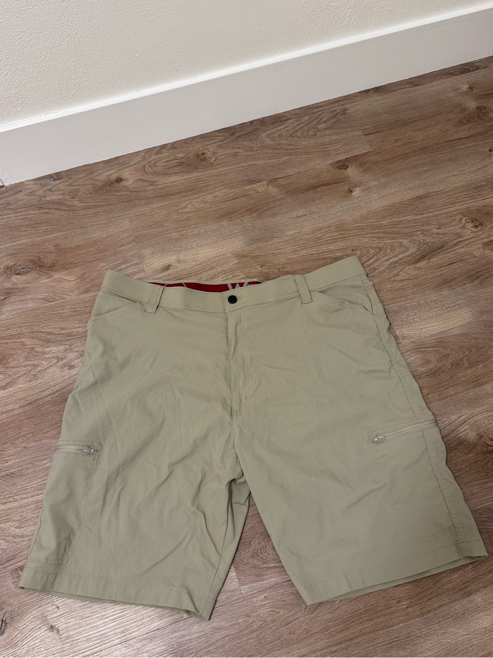 Wrangler Tan Cargo khaki Shorts